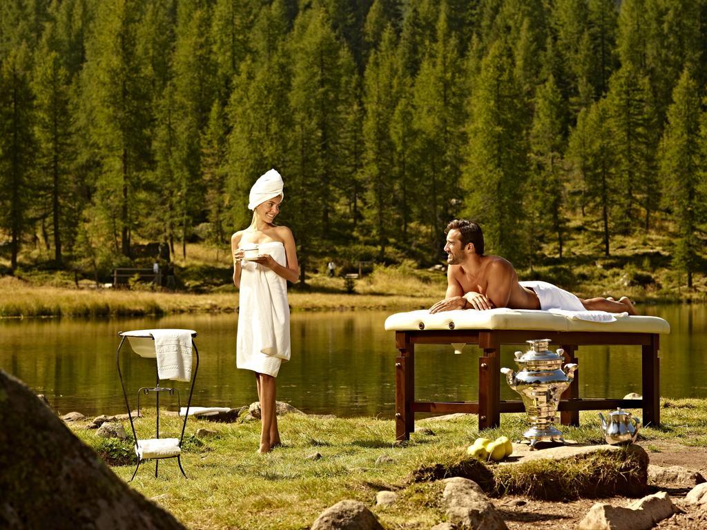 Hotel Dolomiti Moena Exteriör bild